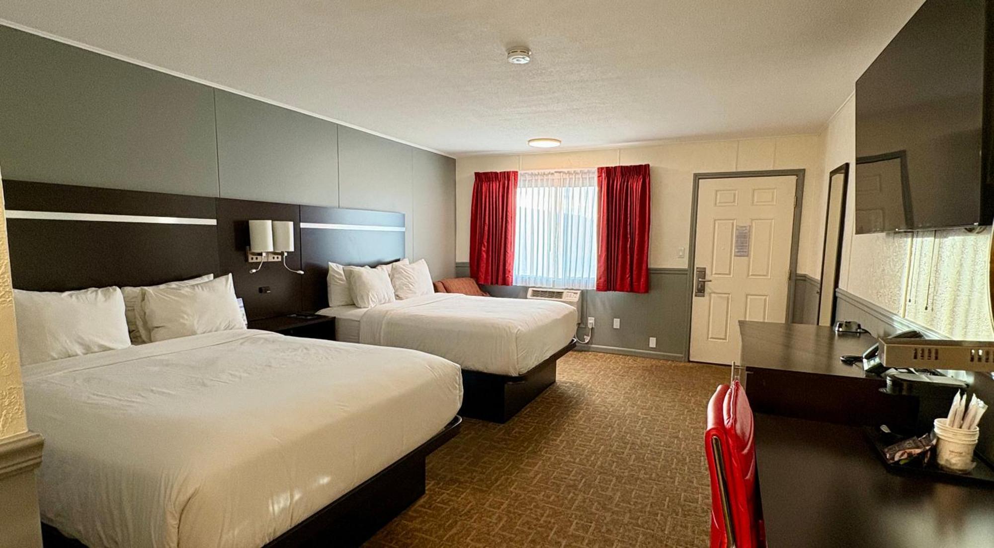 Americas Best Value Inn Wall Buitenkant foto