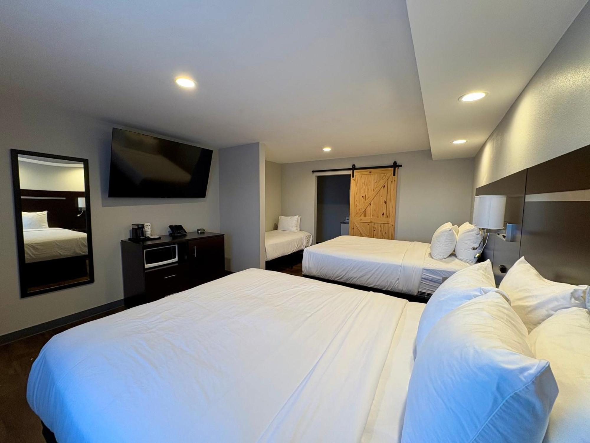 Americas Best Value Inn Wall Buitenkant foto